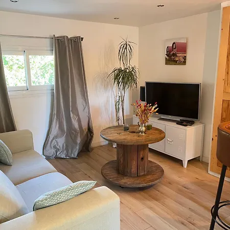 Dom wakacyjny Mimosa Saint-Florent-des-Bois